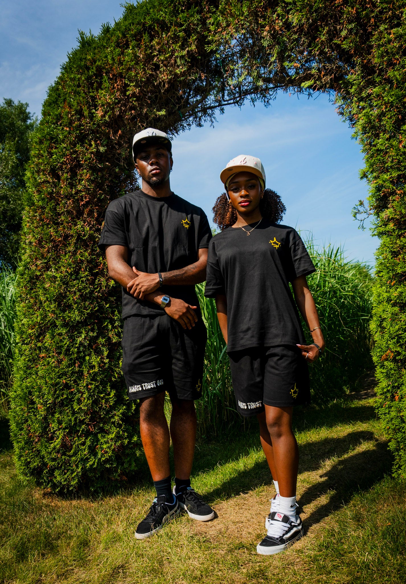 Always trust God (  black )