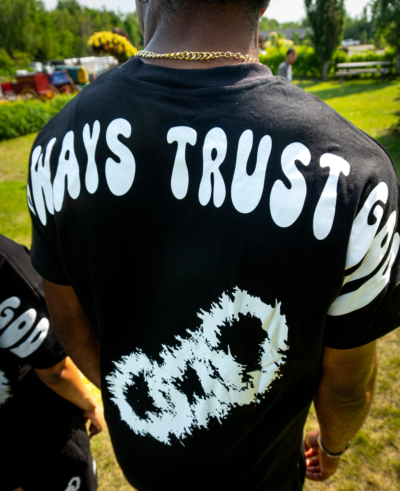 Always trust God (  black )
