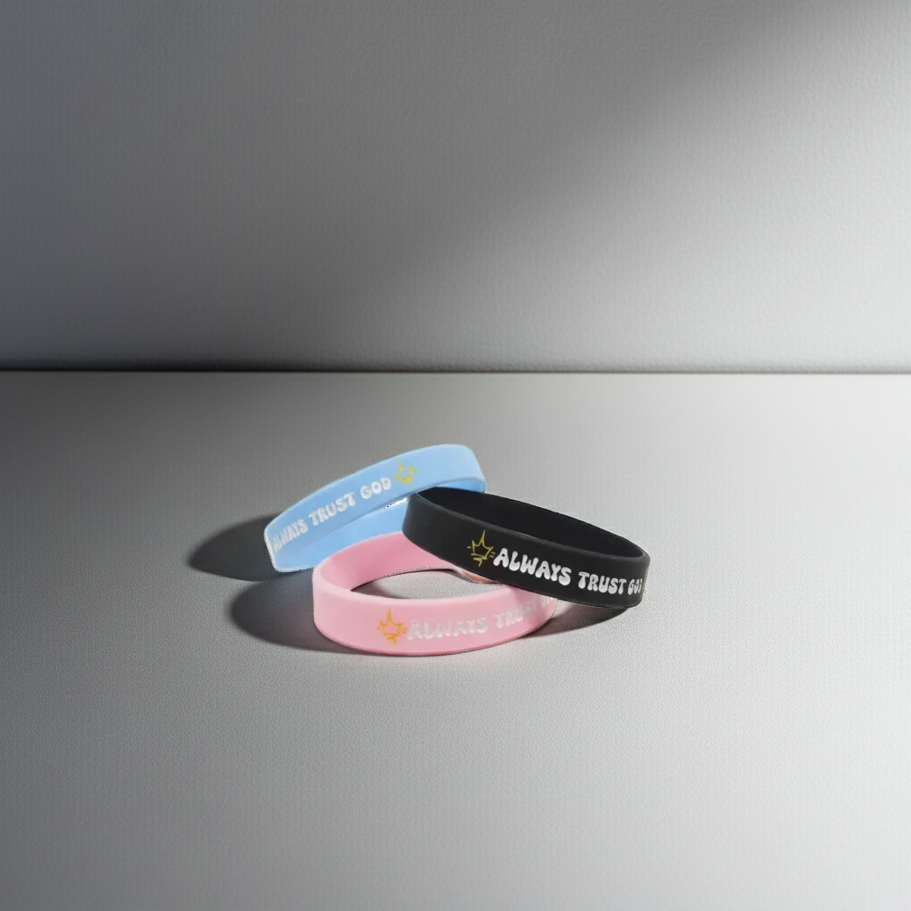 Always trust God bracelet