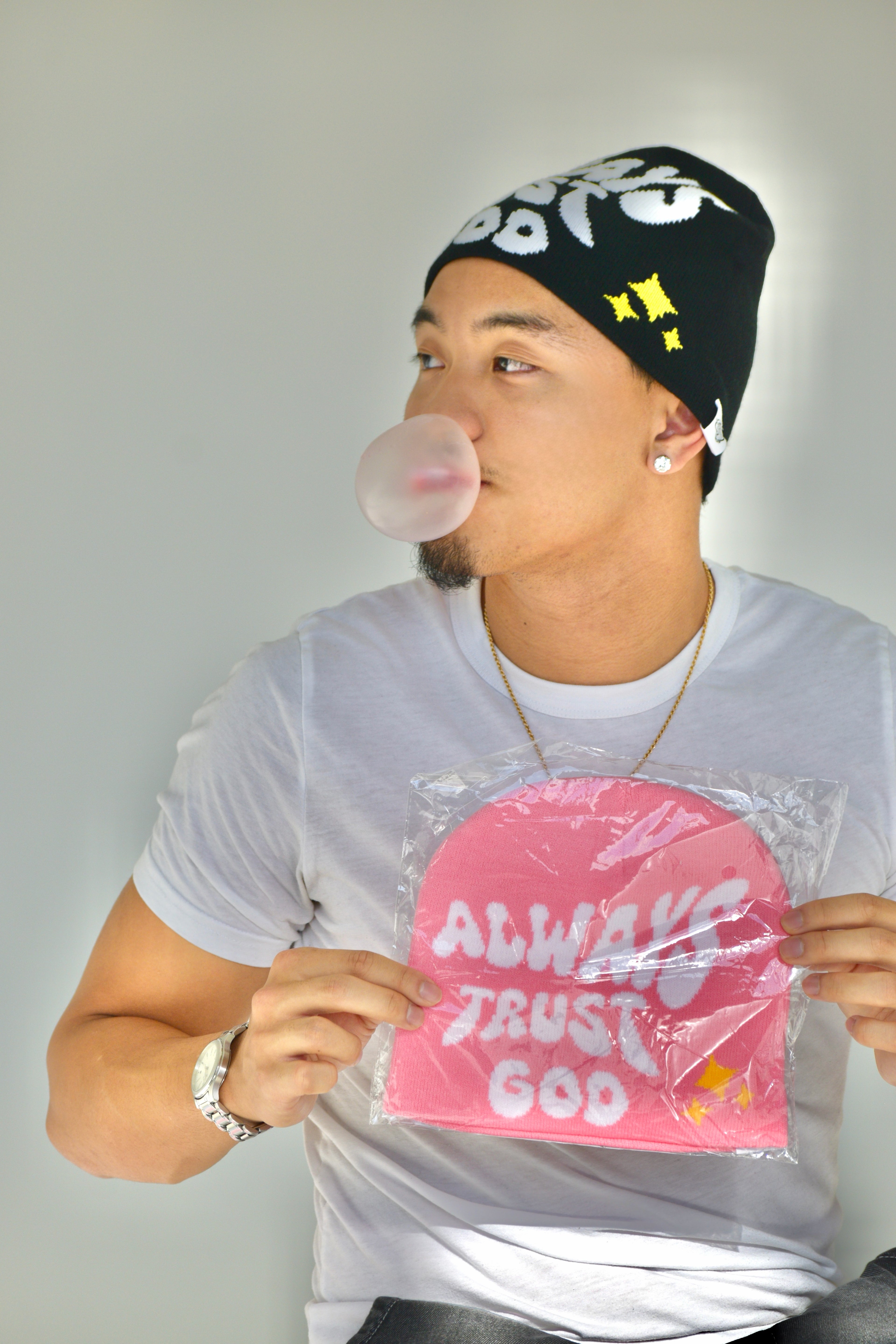 Always trust God Beanie ( pink )