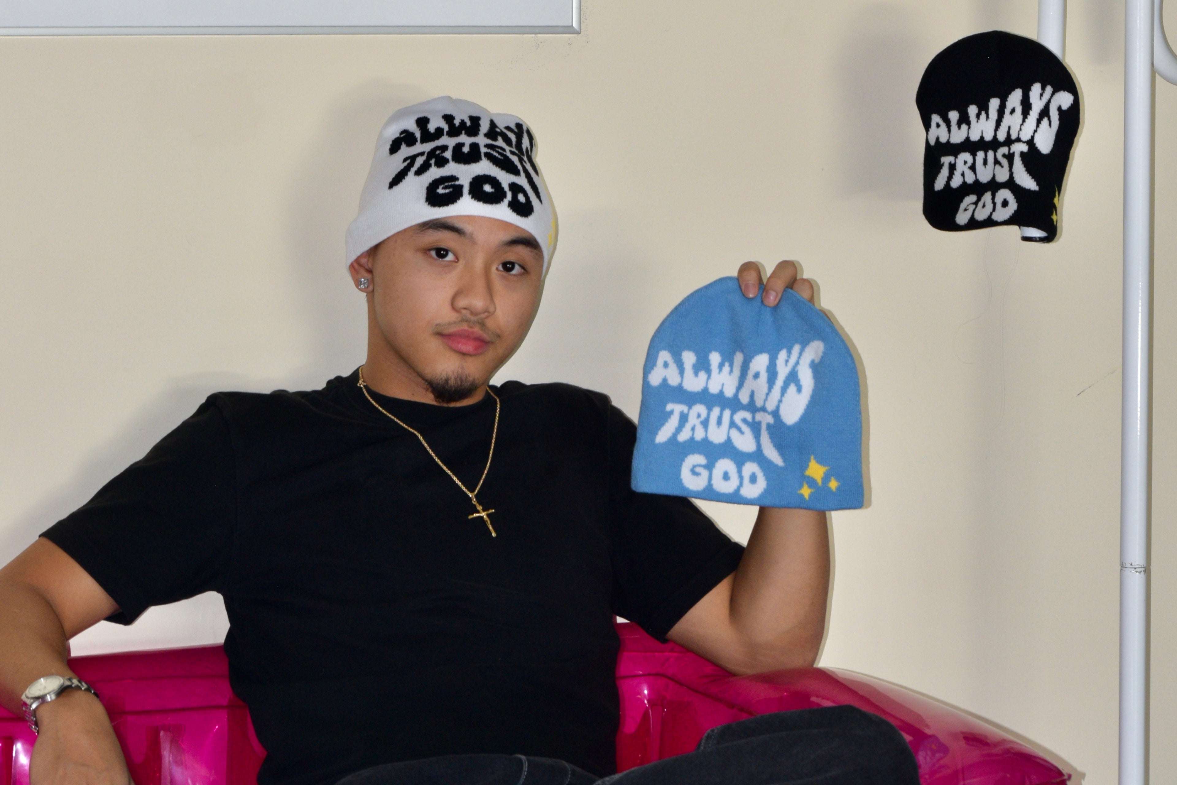 Always trust God Beanie ( blue )